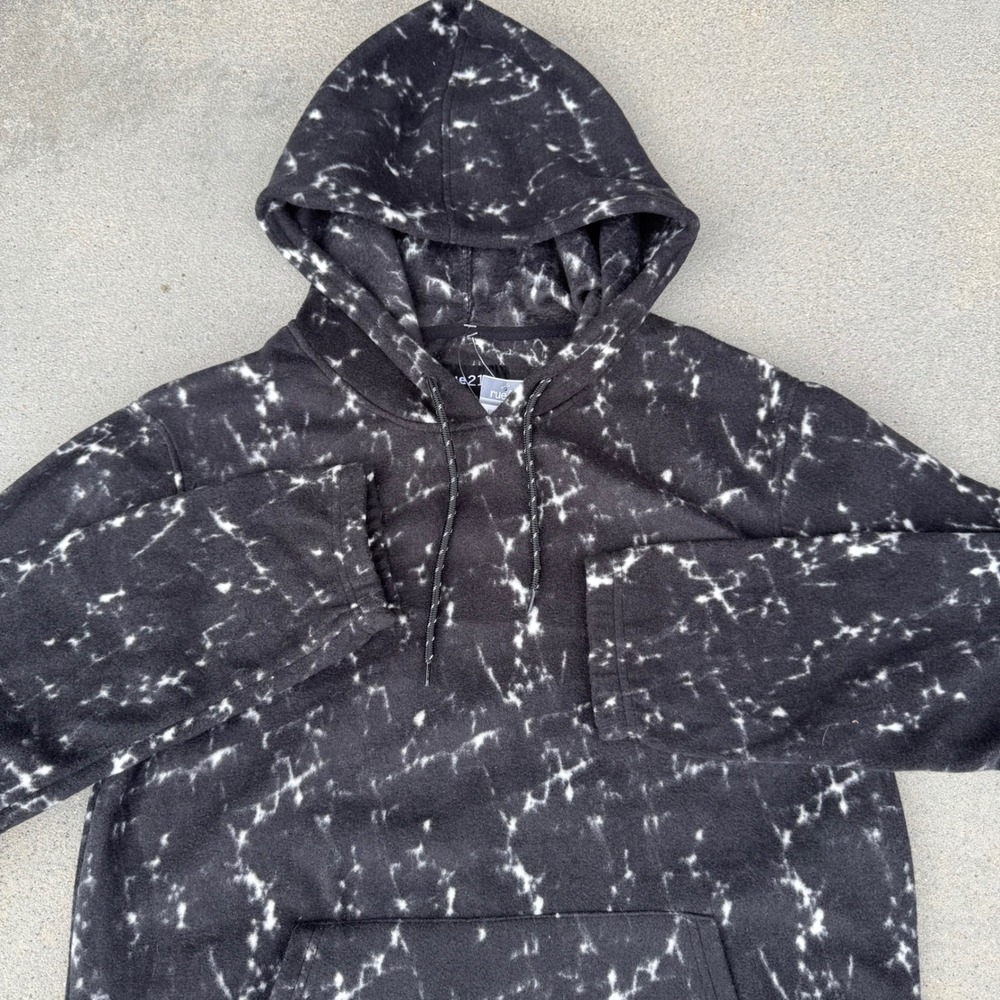 Rue21 Mens Fleece Hoodie‎ Black Pullover Size Medium NWT
